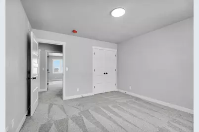 N8871 Killarney Way, Menasha, WI 54952 - Photo 27