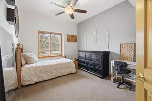 118 Shalimar Ct, Combined Locks, WI 54113 - Photo 43