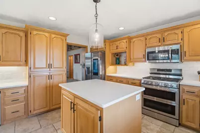 118 Shalimar Court, Combined Locks, WI 54113 - Photo 13