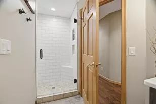 118 Shalimar Ct, Combined Locks, WI 54113 - Photo 35