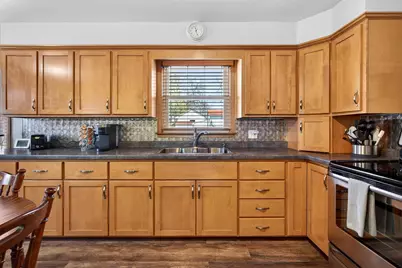 704 W Wisconsin Avenue, Kaukauna, WI 54130 - Photo 11