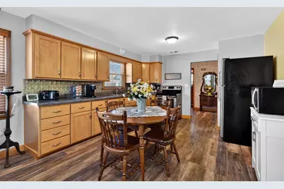 704 W Wisconsin Avenue, Kaukauna, WI 54130 - Photo 7