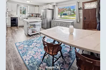 924 Barbara Lane, Marinette, WI 54143 - Photo 5