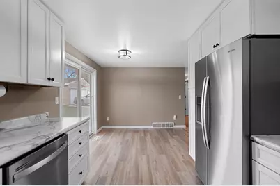 205 Fairway Street, Combined Locks, WI 54113 - Photo 23