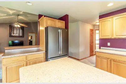 E7420 Stage Road, New London, WI 54961 - Photo 5
