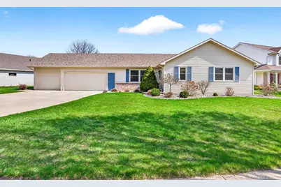 718 Applewood Drive, Kimberly, WI 54136 - Photo 1