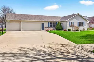 718 Applewood Dr, Kimberly, WI 54136 - Photo 49
