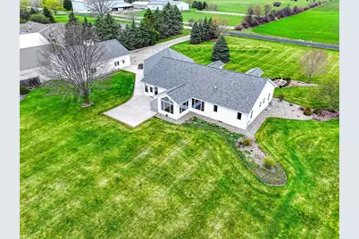 4665 Edgewood Drive, Appleton, WI 54913 - Photo 73