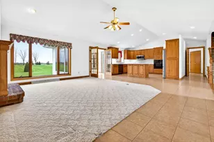 4665 Edgewood Dr, Appleton, WI 54913 - Photo 19