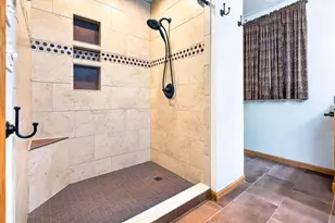 4665 Edgewood Dr, Appleton, WI 54913 - Photo 35