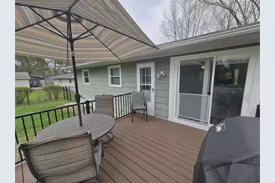 N2621 Woodland Circle, Waupaca, WI 54981 - Photo 7