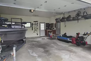 N2621 Woodland Cir, Waupaca, WI 54981 - Photo 23