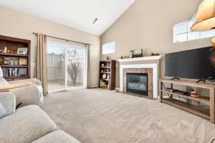 2104 Milestone Dr, Appleton, WI 54913 - Photo 3