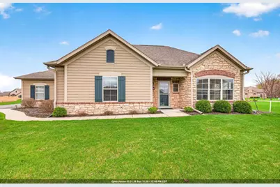 2104 E Milestone Drive, Appleton, WI 54913 - Photo 1