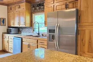 N7184 Winnebago Dr, Fond du Lac, WI 54935 - Photo 9