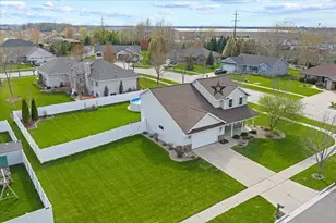 407 Waterview Rd, De Pere, WI 54115 - Photo 51