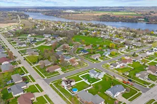 407 Waterview Rd, De Pere, WI 54115 - Photo 57