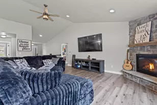 2909 Grand Cypress Ln, Green Bay, WI 54311 - Photo 11