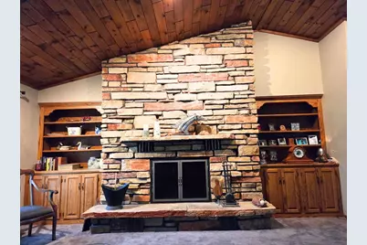 4715 Periwinkle Court, Appleton, WI 54914 - Photo 3