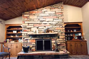 4715 Periwinkle Ct, Appleton, WI 54914 - Photo 3