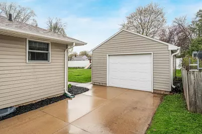 168 Grant Street, Kaukauna, WI 54130 - Photo 29
