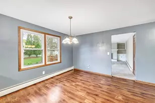 426 Custer Ct, Green Bay, WI 54301 - Photo 11