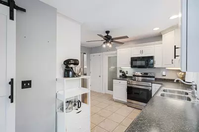 715 N Harriman Street, Appleton, WI 54911 - Photo 15