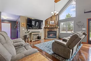 W10556 Fox Ln, Crivitz, WI 54114 - Photo 13