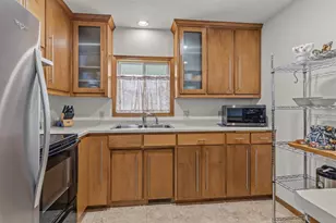 1160 Harold Dr, Menasha, WI 54952 - Photo 3