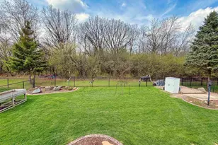 90 Rolling Green Cir, Oshkosh, WI 54904 - Photo 49