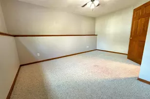 90 Rolling Green Cir, Oshkosh, WI 54904 - Photo 25