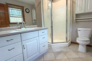 90 Rolling Green Cir, Oshkosh, WI 54904 - Photo 17