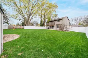 1820 Sugar Pl, De Pere, WI 54115 - Photo 39