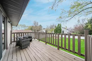 1820 Sugar Pl, De Pere, WI 54115 - Photo 5