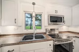1820 Sugar Pl, De Pere, WI 54115 - Photo 17