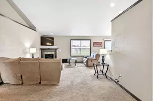 3309 E Aquamarine Ave, Appleton, WI 54913 - Photo 7