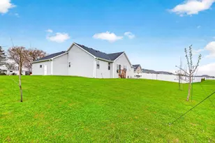 3309 E Aquamarine Ave, Appleton, WI 54913 - Photo 41