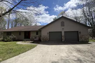 W9221 Amber Ln, Belle Plaine, WI 54929 - Photo 31