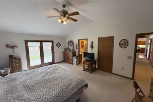W9221 Amber Ln, Belle Plaine, WI 54929 - Photo 17
