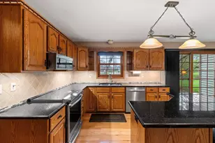 228 Bosworth Ln, Neenah, WI 54956 - Photo 33