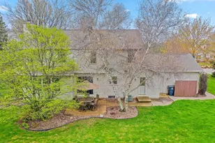 228 Bosworth Ln, Neenah, WI 54956 - Photo 17