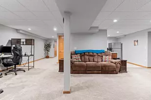 228 Bosworth Ln, Neenah, WI 54956 - Photo 63