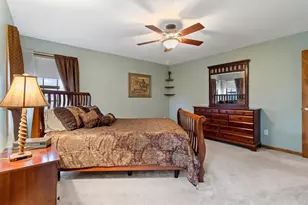 228 Bosworth Ln, Neenah, WI 54956 - Photo 51