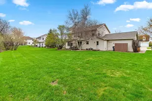 228 Bosworth Ln, Neenah, WI 54956 - Photo 11