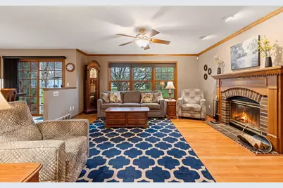 228 Bosworth Lane, Neenah, WI 54956 - Photo 23