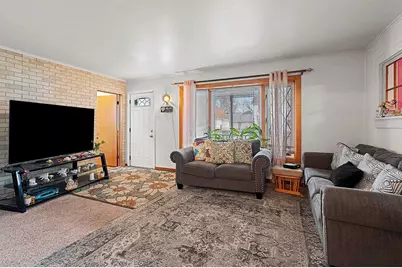 806 11th Avenue, Green Bay, WI 54304 - Photo 5