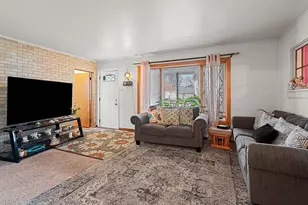 806 11th Ave, Green Bay, WI 54304 - Photo 5