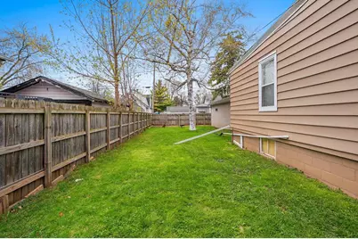 806 11th Avenue, Green Bay, WI 54304 - Photo 35
