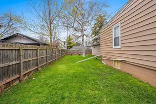 806 11th Ave, Green Bay, WI 54304 - Photo 35