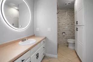 702 Marcks Ct, Luxemburg, WI 54217 - Photo 25